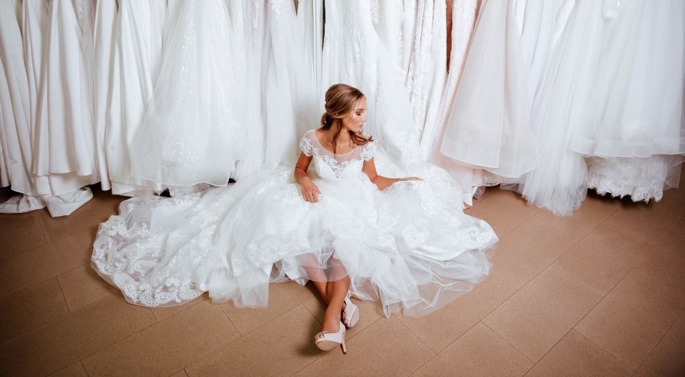 How to choose a wedding dress